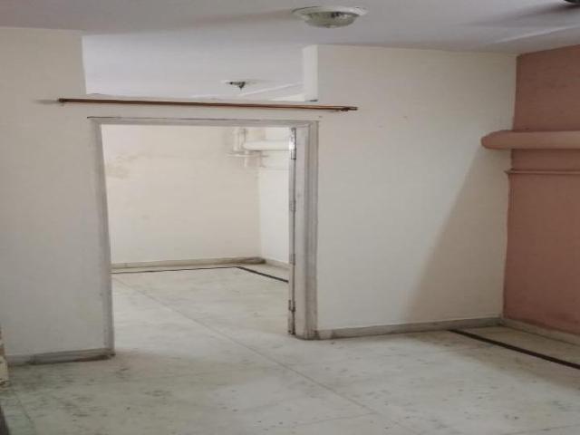 Basement Rent DLF Phase 2 Gurgaon